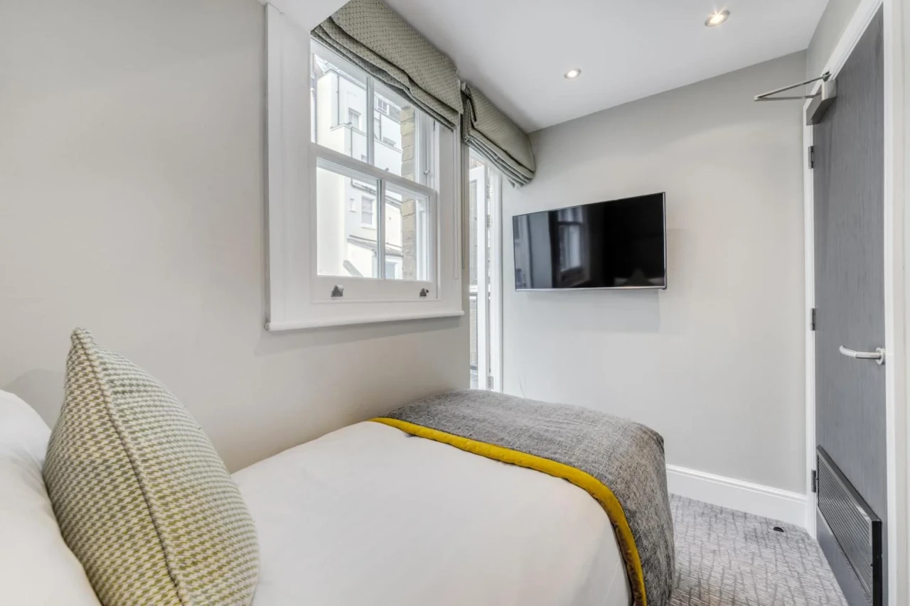 Mornington Hotel London Victoria - Image 16