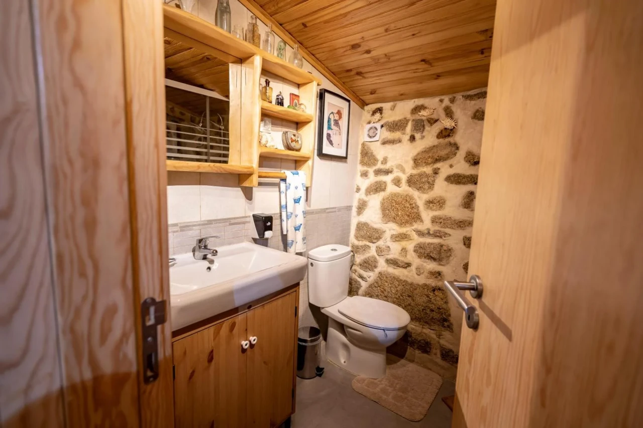 Old House - Image 3