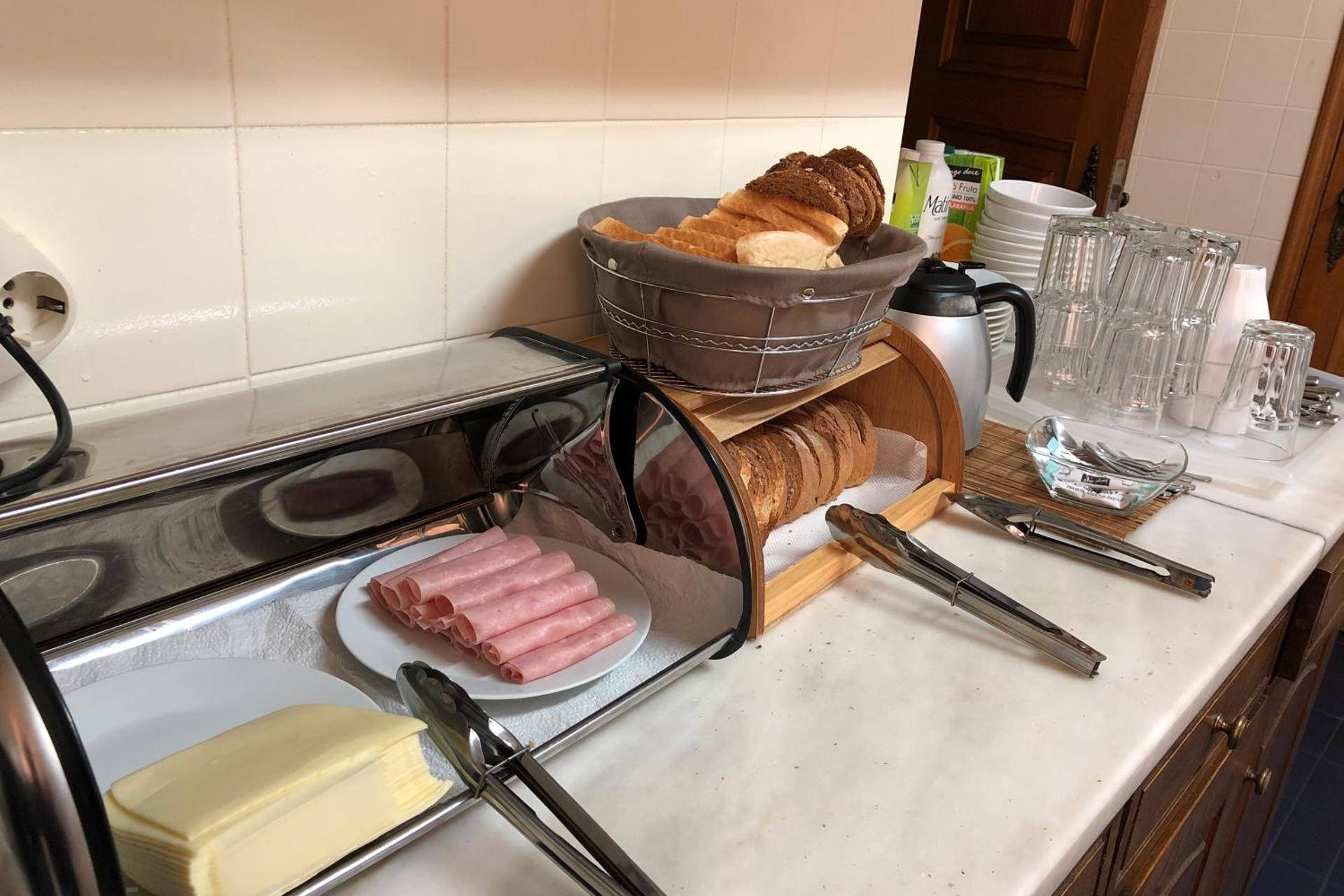 Descubra o Origami Porto Residência & Hostel: A Sua Casa em Portugal - Imagem 23