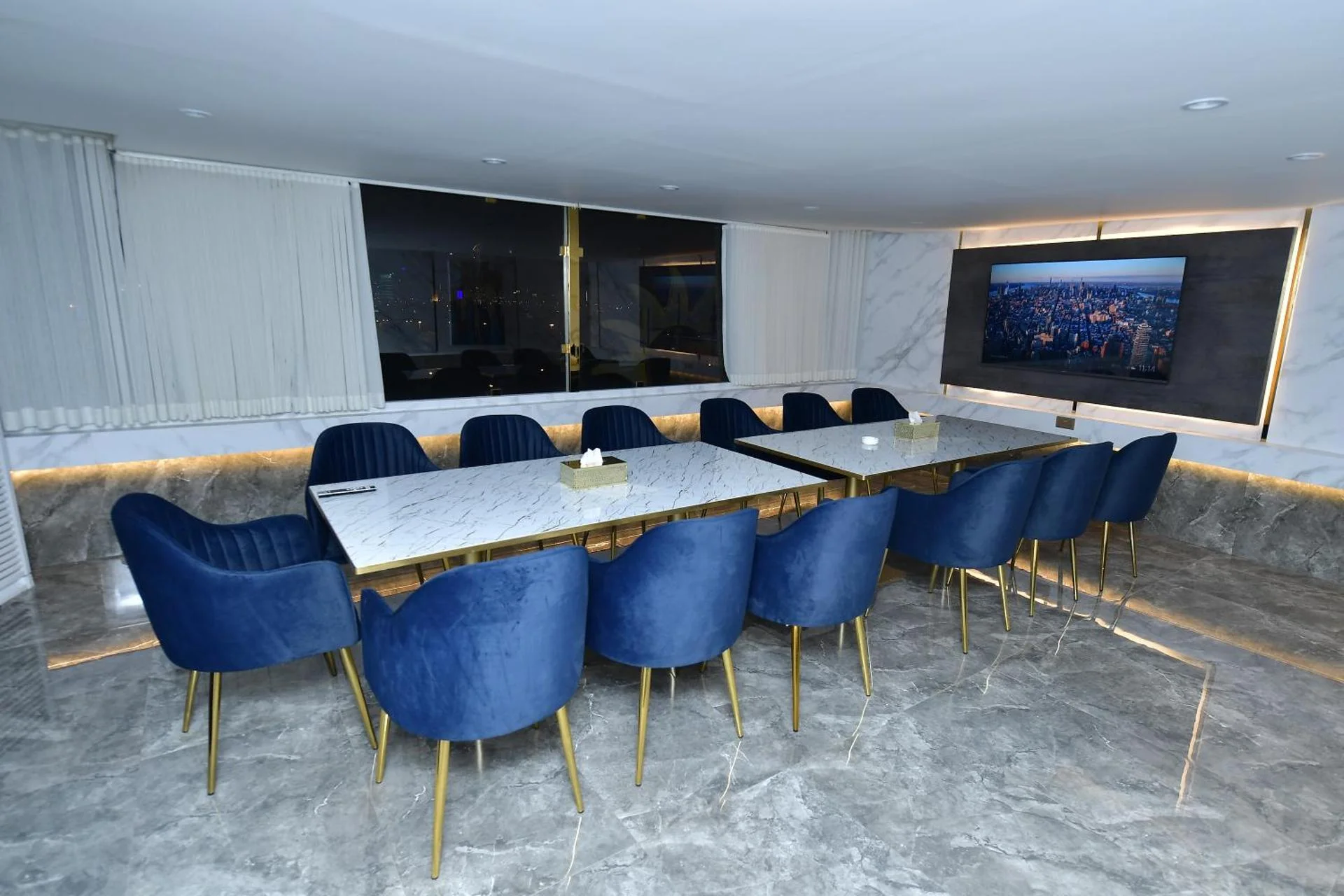 Palazzo Hotel - Image 6