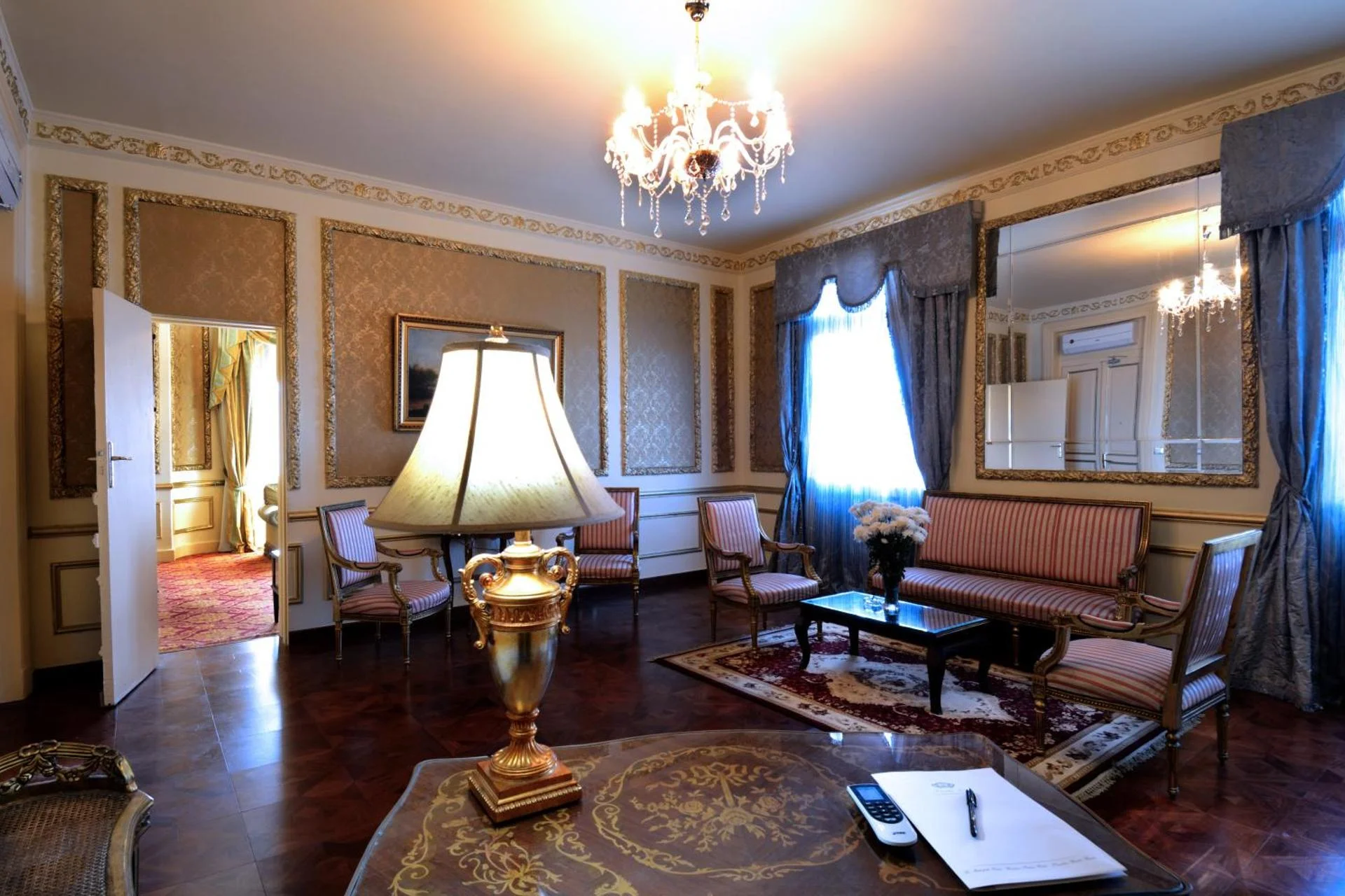 Paradise Inn - Windsor Palace Hotel - Image 12