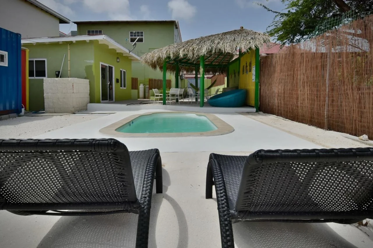 Pista Q hostel and apartments - Image 9