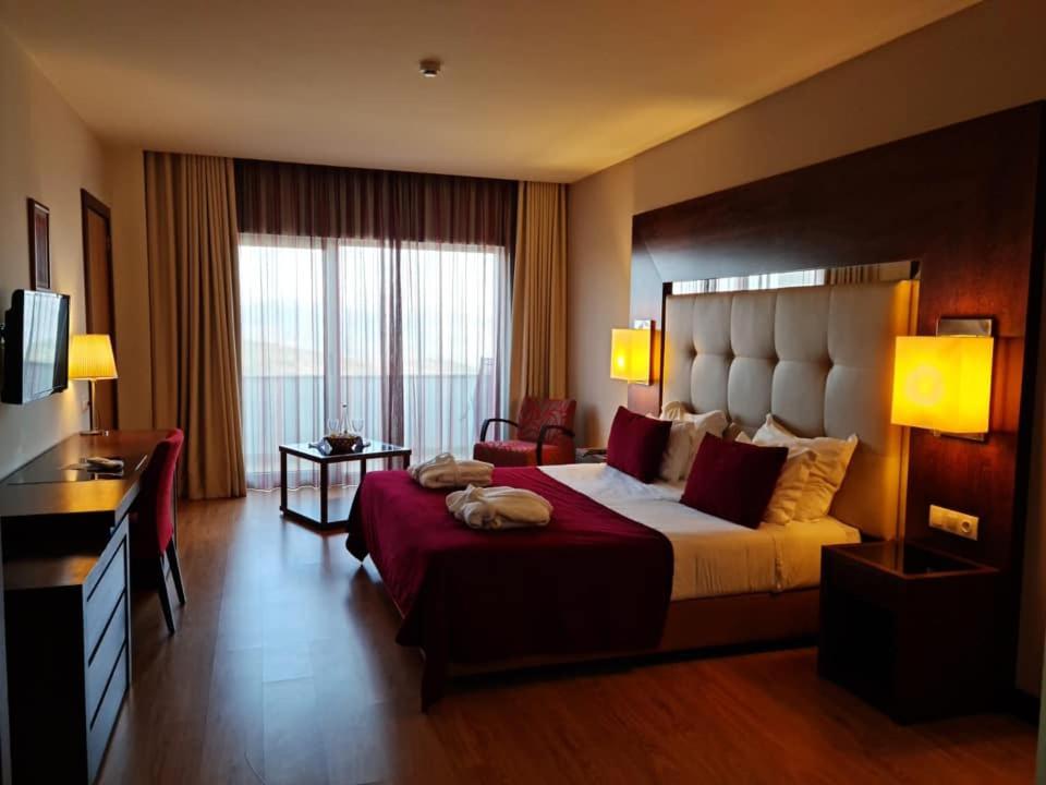 Descubra o Placido Hotel Douro Tabuaco: Uma Joia da Hospitalidade no Coração do Douro - Imagem 8