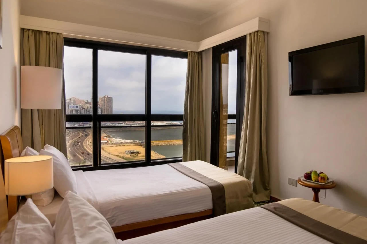 Plaza Hotel Alexandria - Image 13