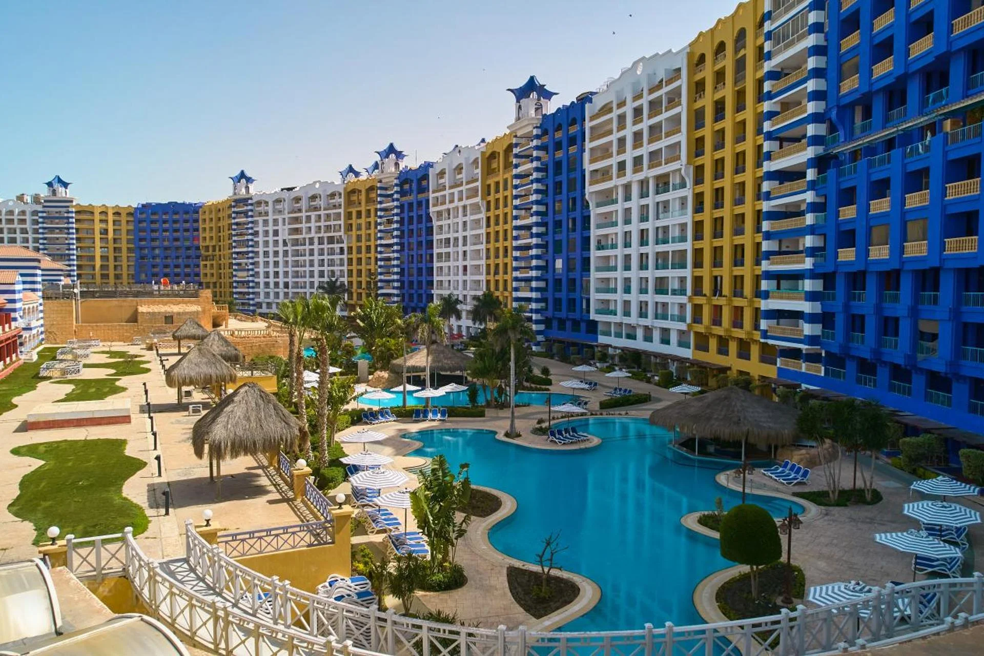 Porto Marina Resort & Spa Al Alamein - Image 4