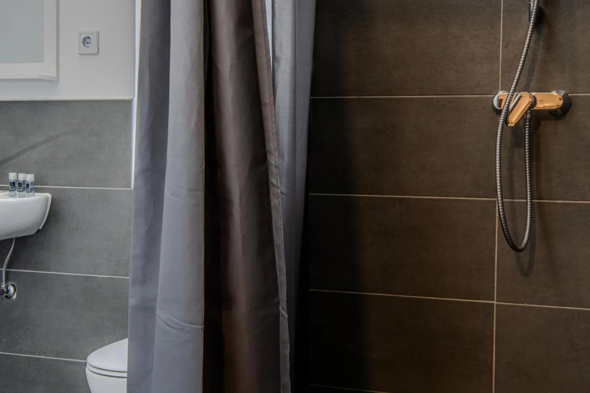 Queen's Residenz - Image 20