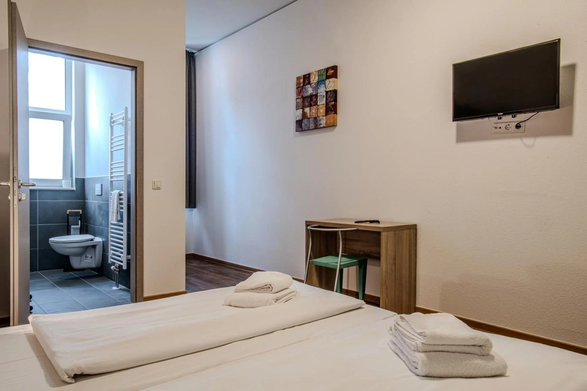 Queen's Residenz - Image 7