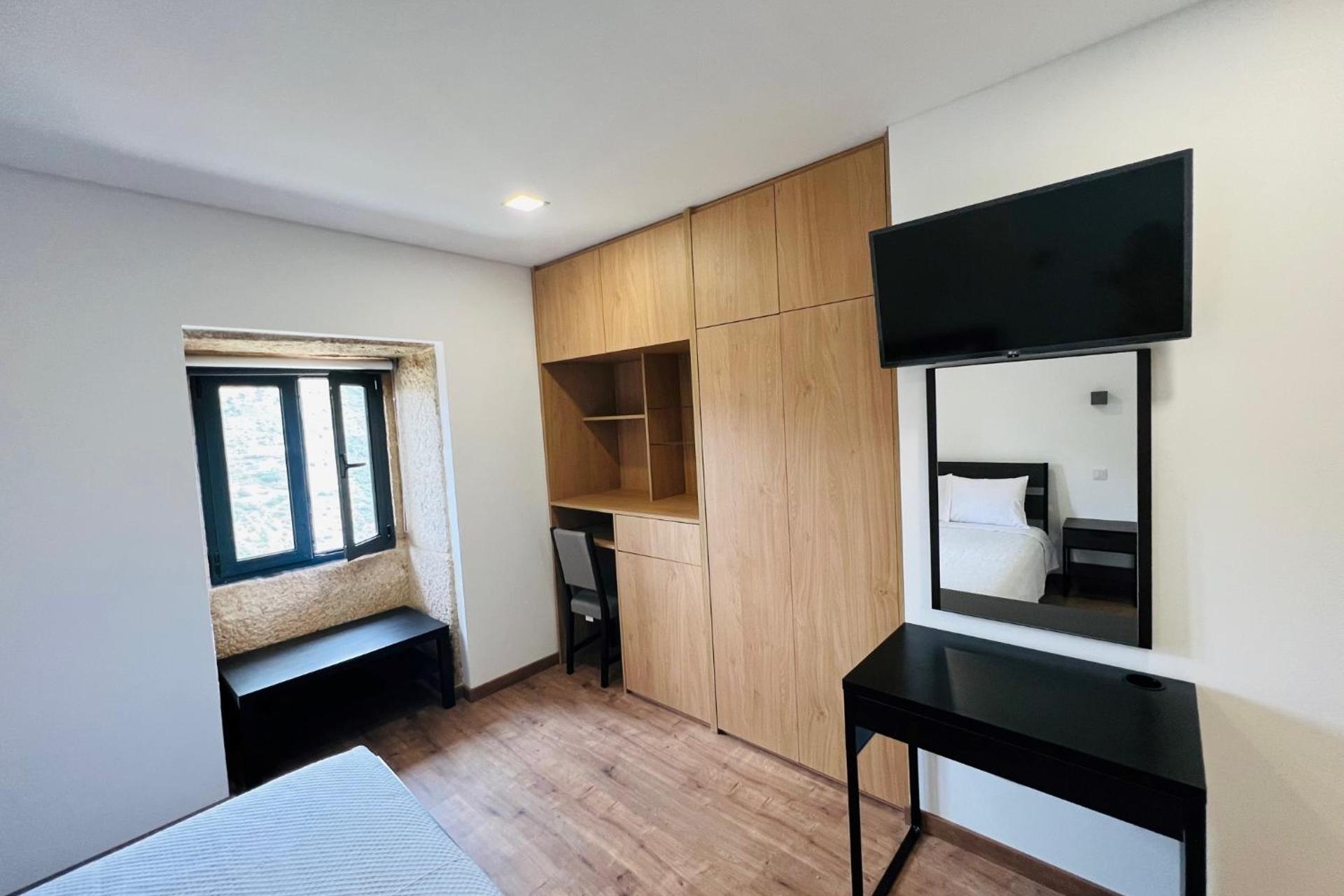 Descubra a Quinta da Pinguinha: O Refúgio Perfeito para Casais, Famílias e Viagens de Negócios - Imagem 14