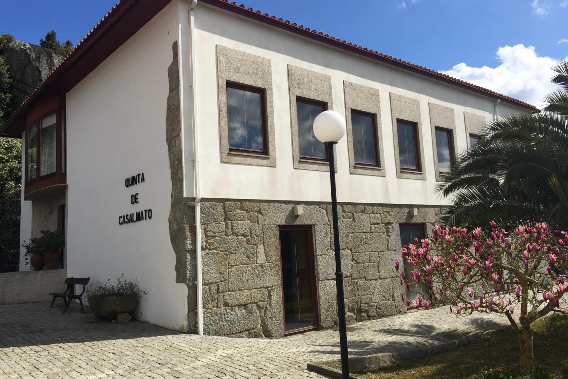 Descubra a Quinta de CasalMato: Um Refúgio de Experiência e Conforto - Imagem 24