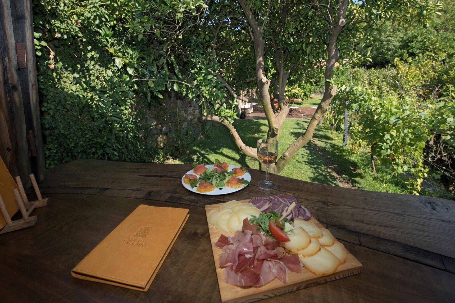 Descubra o Conforto e a Tradição do Quinta do Vallado Wine Hotel - Imagem 52