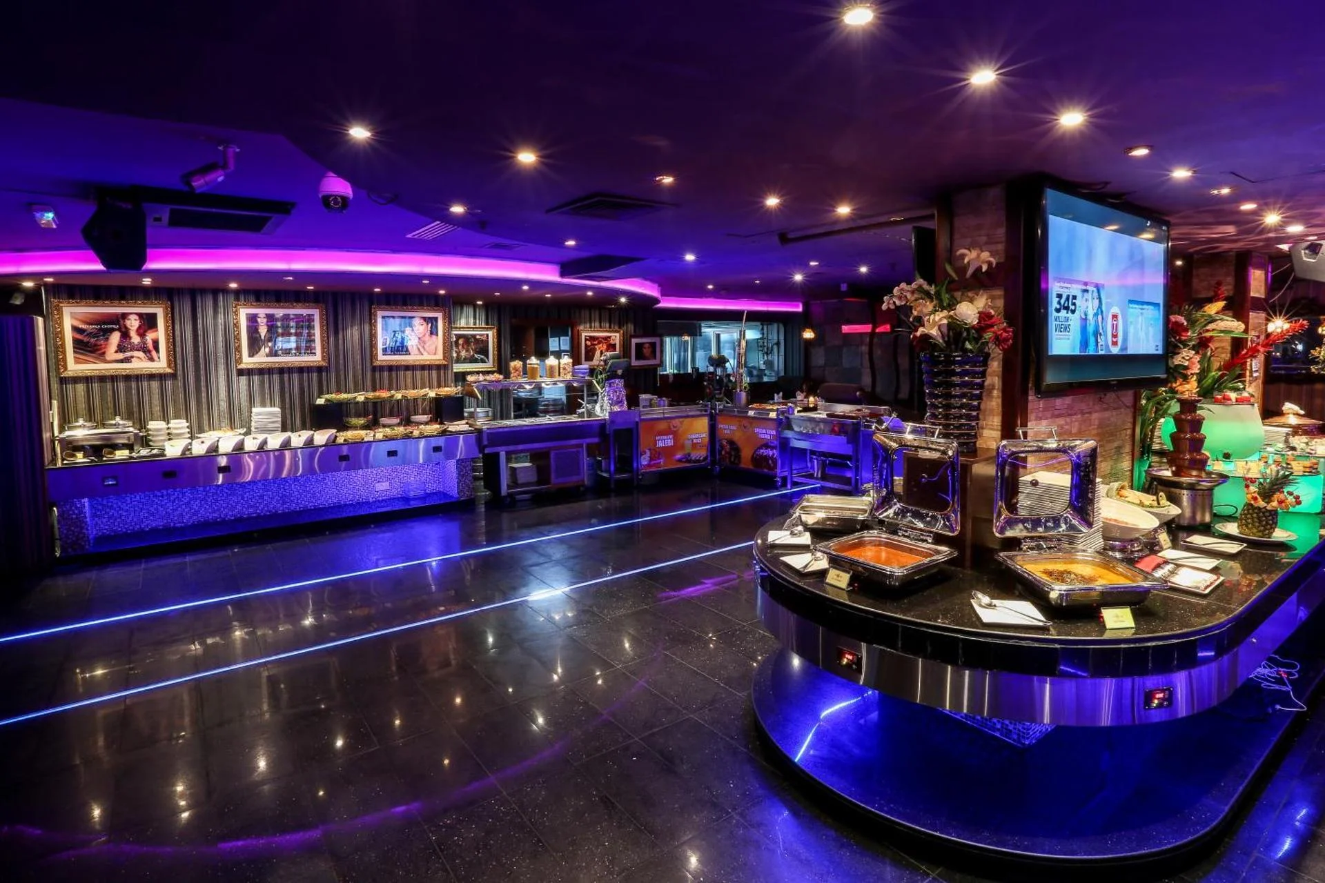 Ramee Royal Hotel - Image 5