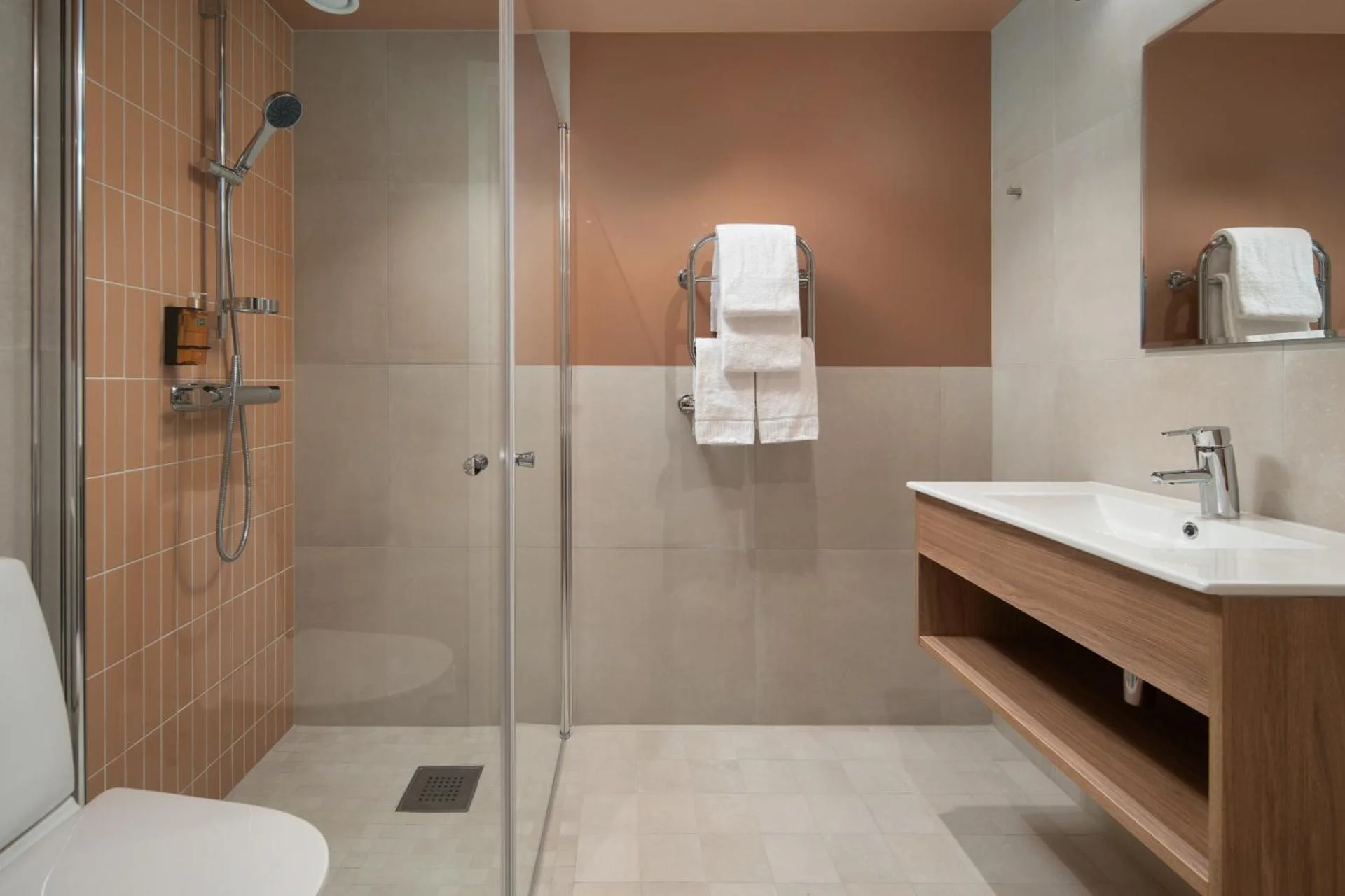 Experience Sky Hotel Apartments Stockholm Like Never Before - Image 3