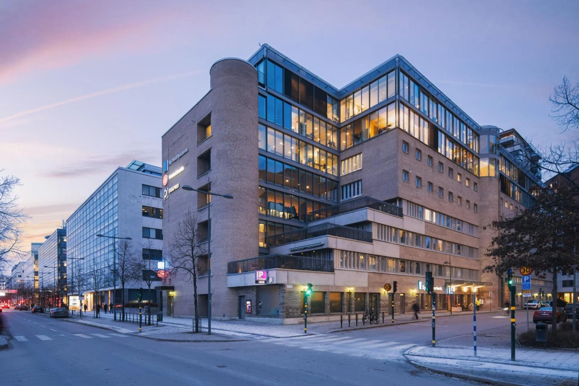 Experience Sky Hotel Apartments Stockholm Like Never Before - Image 6