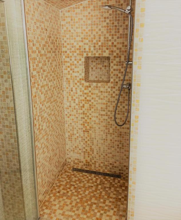 Sleep2Fly Hamburg-Airport - Image 18