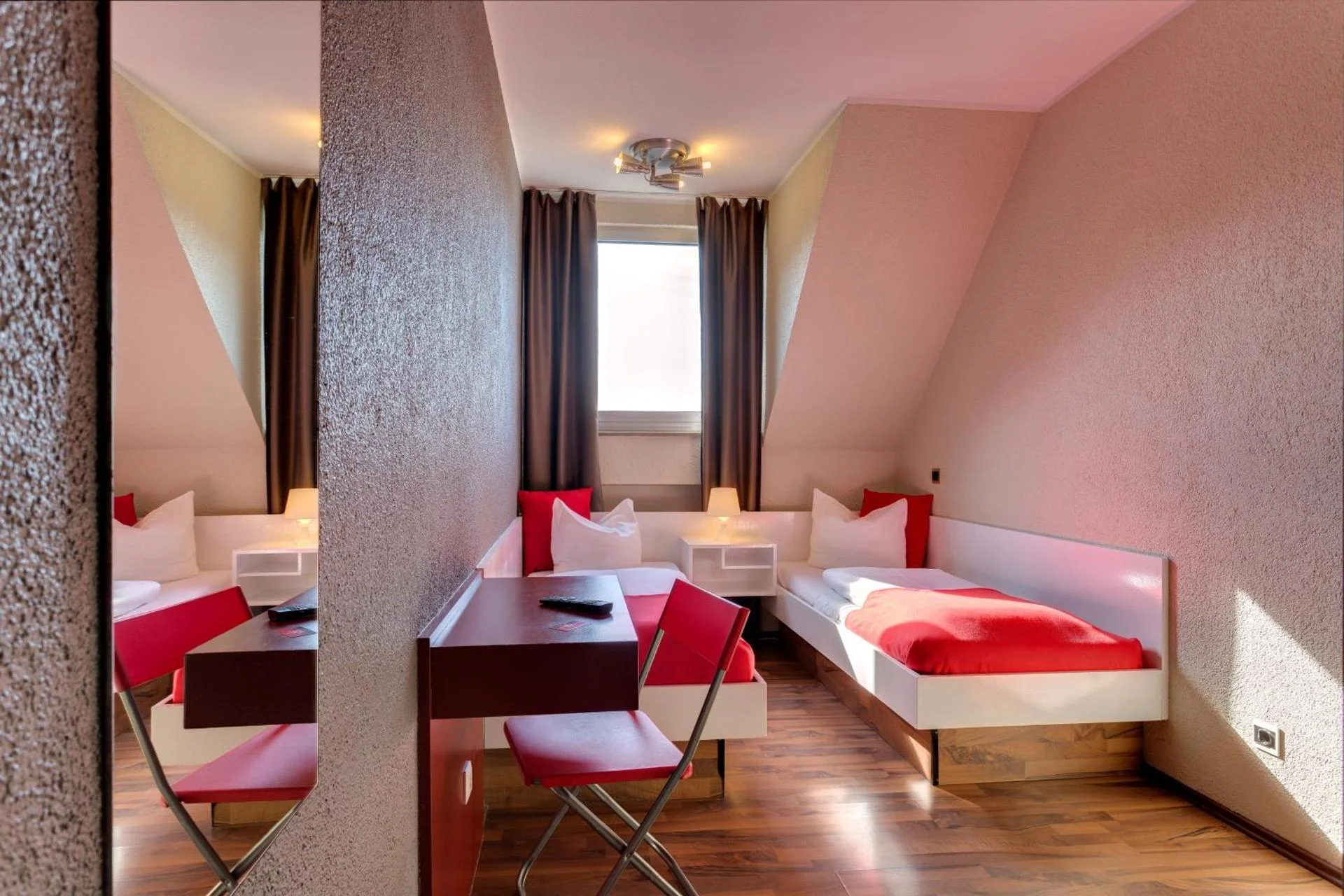 Sonata City Hotel - Image 7