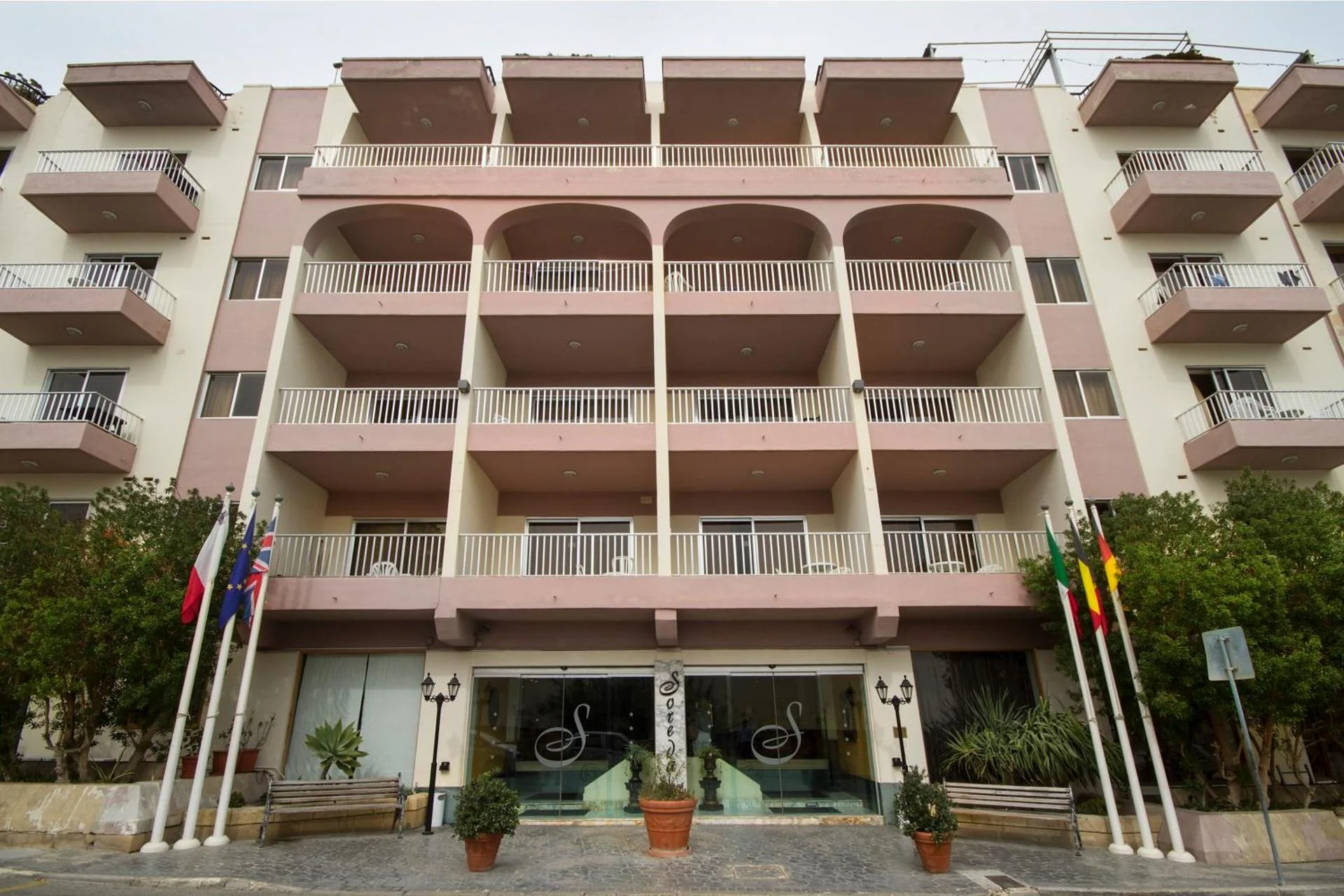 Soreda Hotel - Image 19