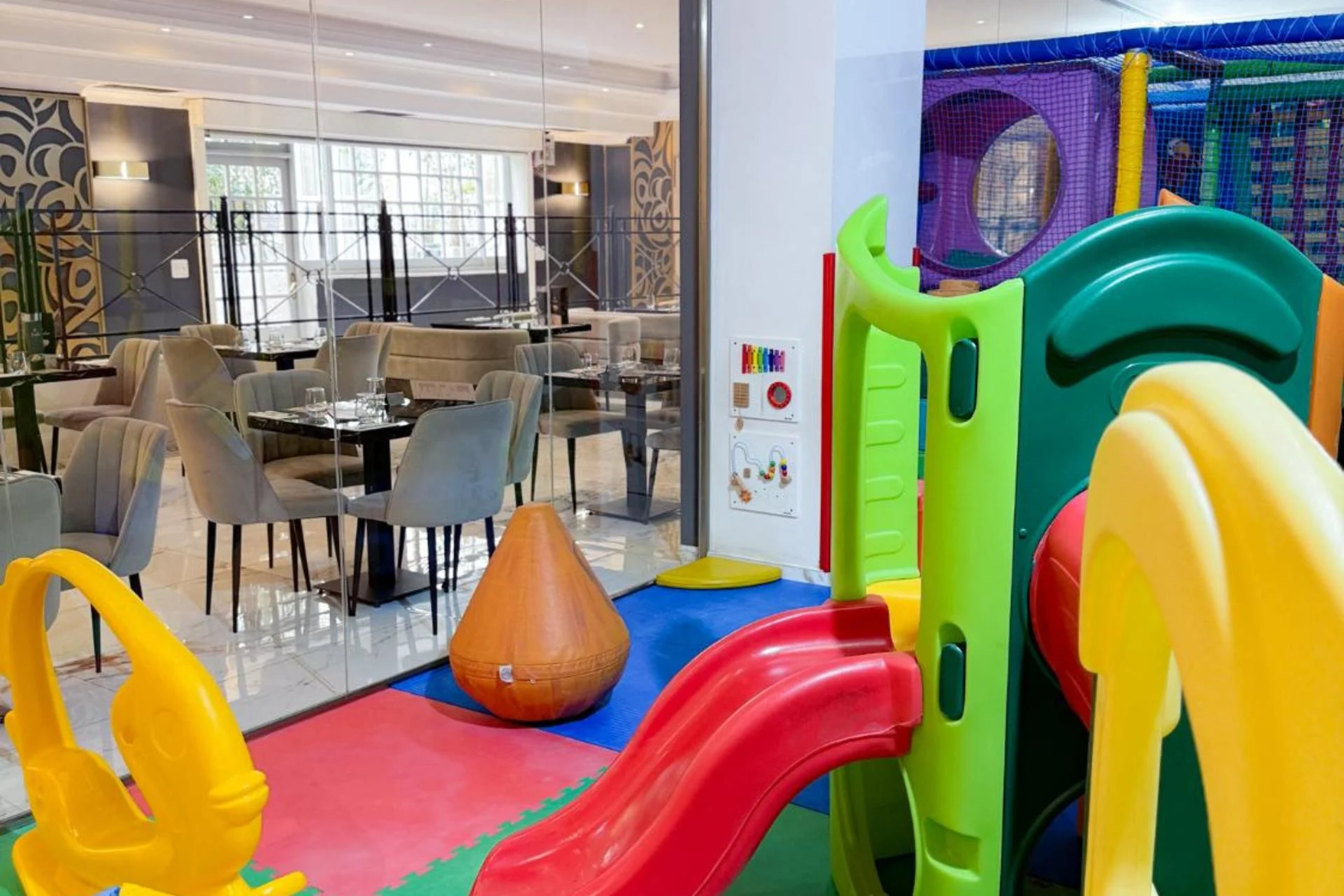 Soreda Hotel - Image 6