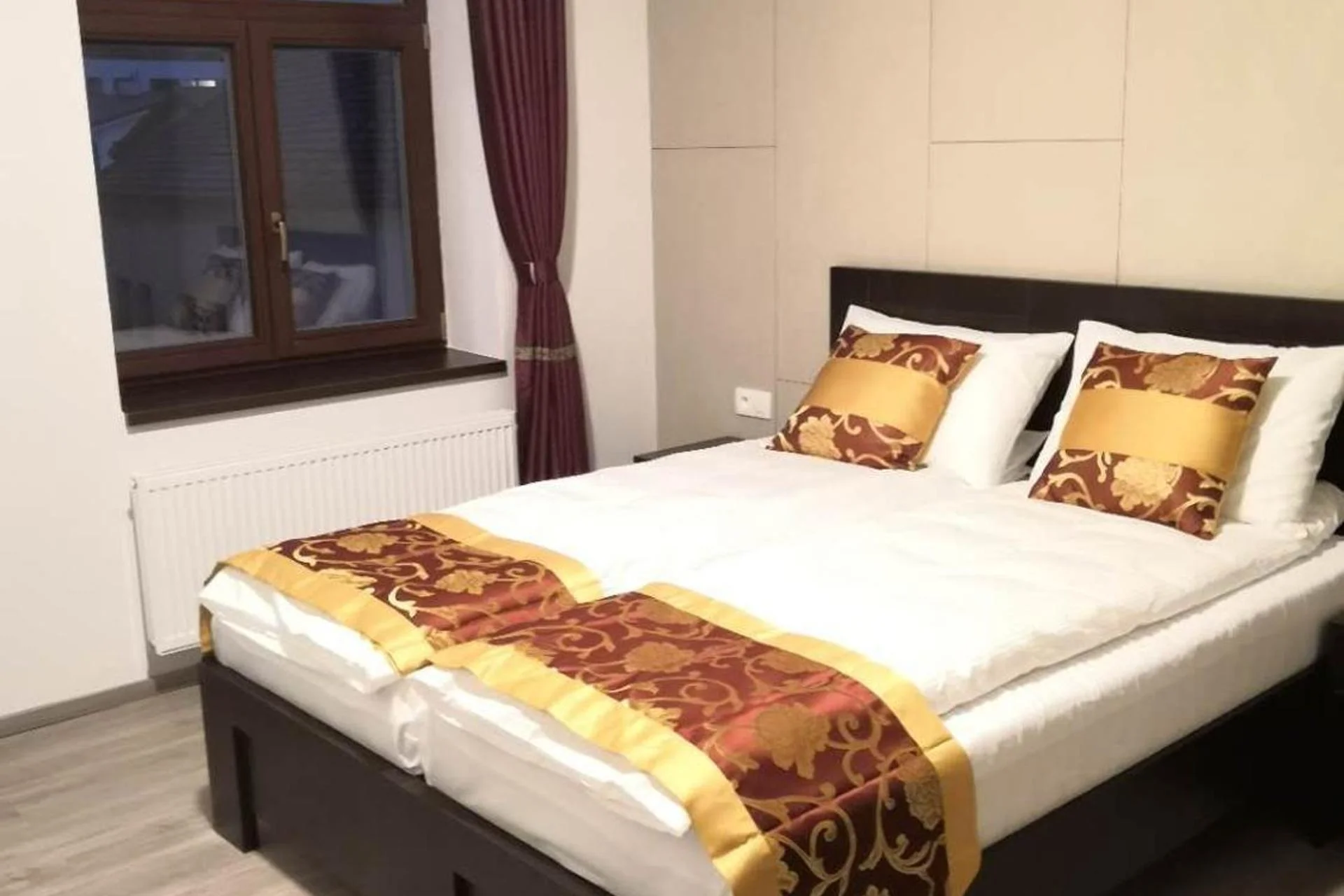 Discover the Charm of Sun House Hotel