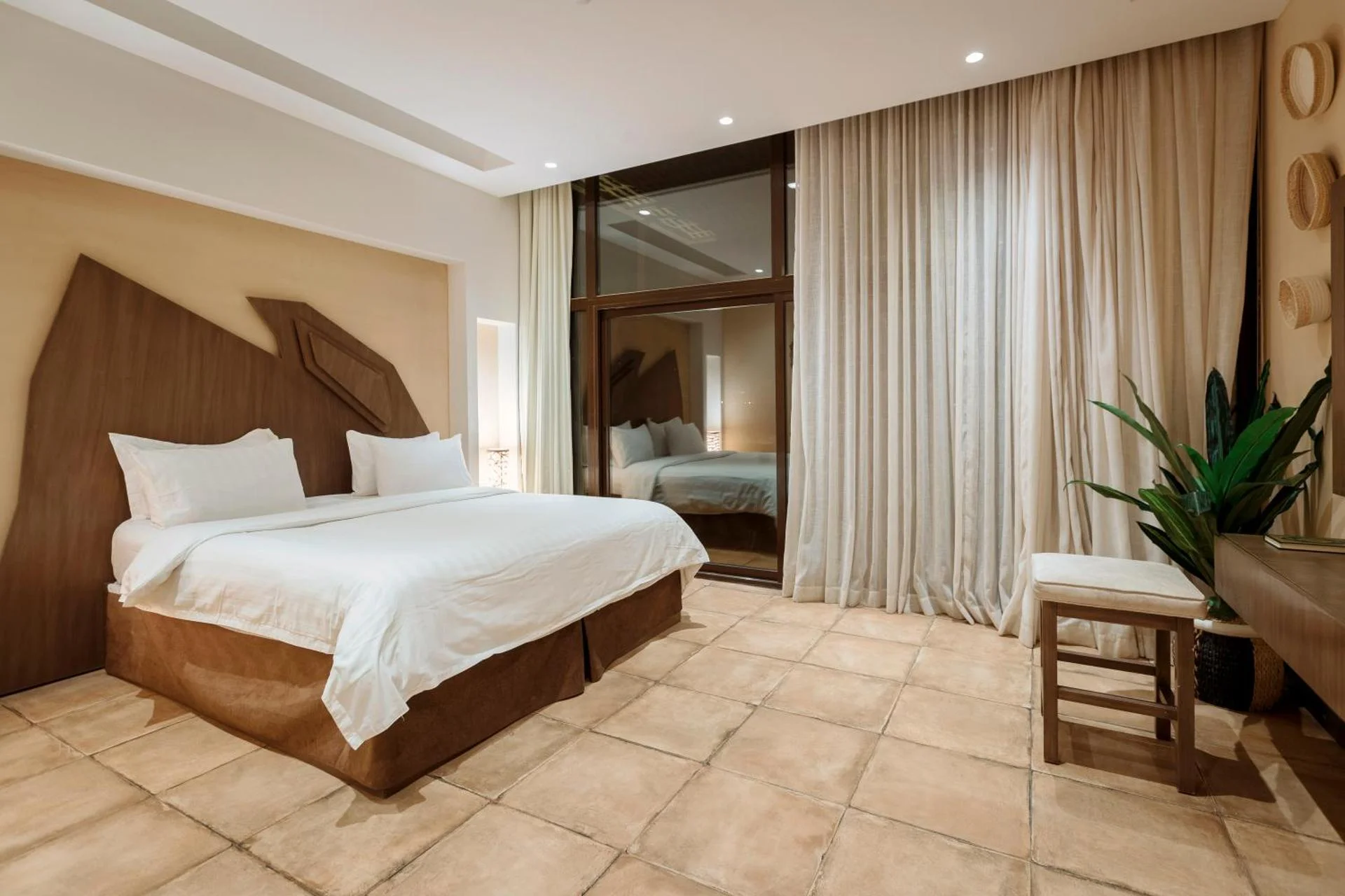 The Cliff Resort - Image 7