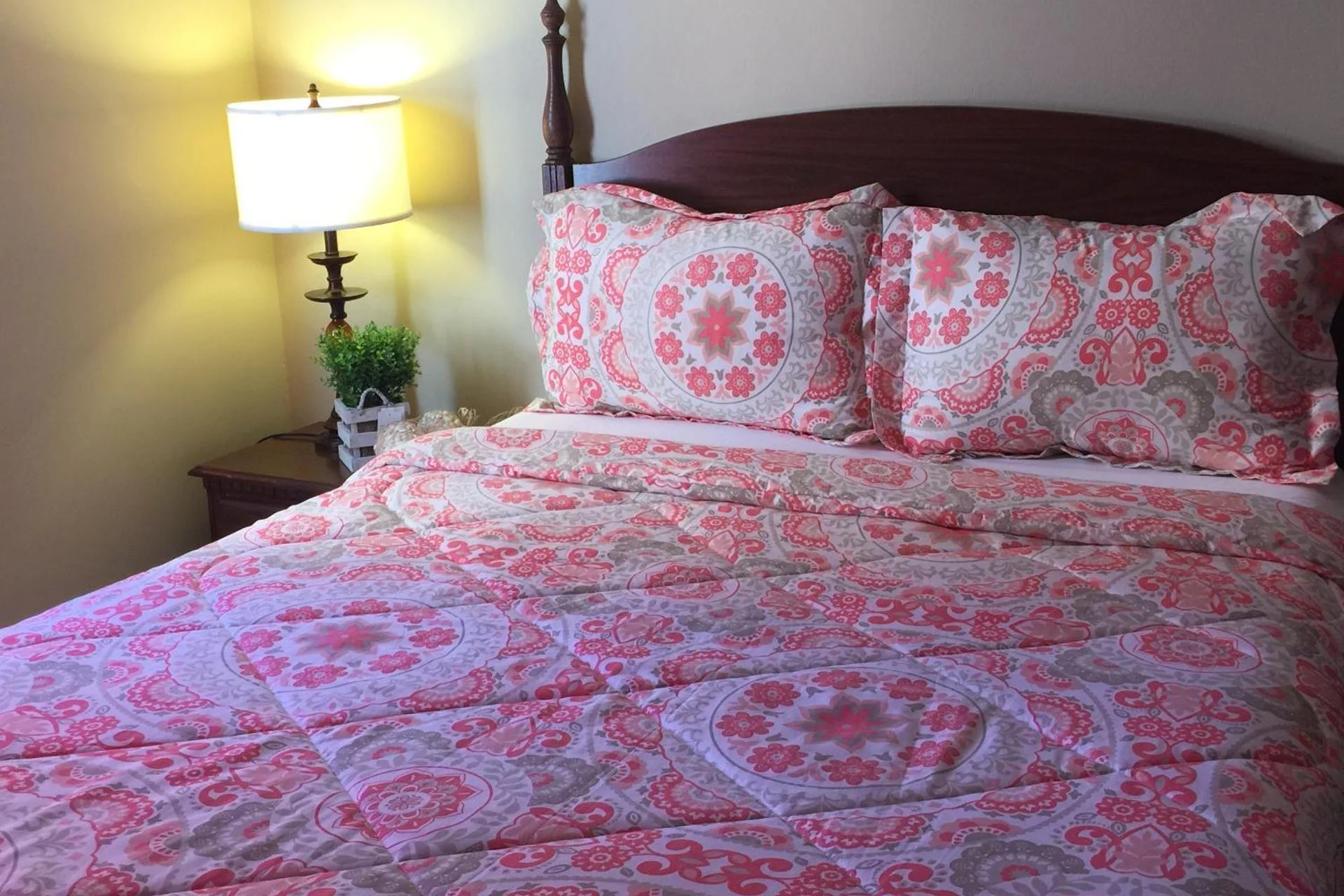 The Falls Family Lodge - Image 16