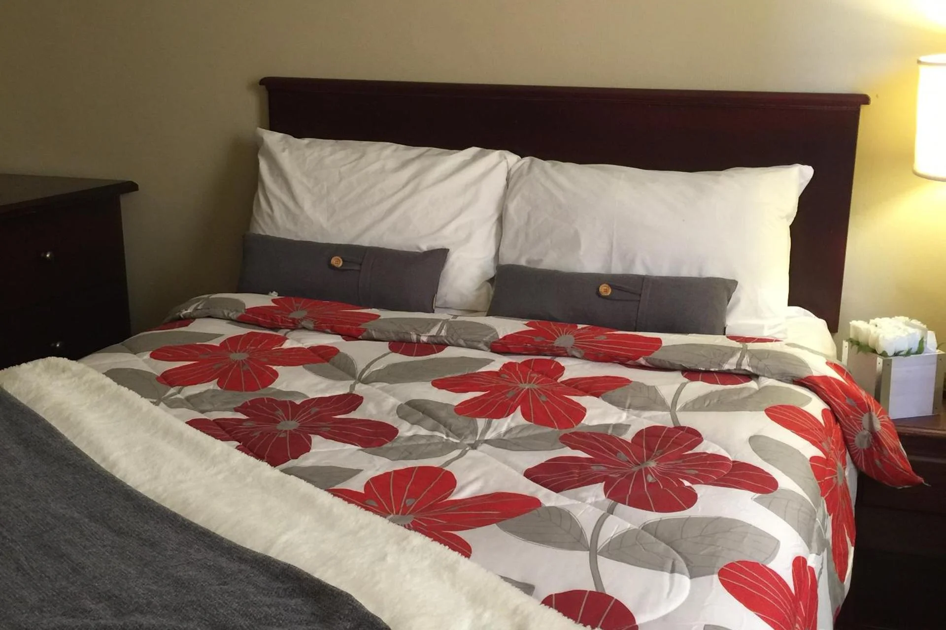 The Falls Family Lodge - Image 19