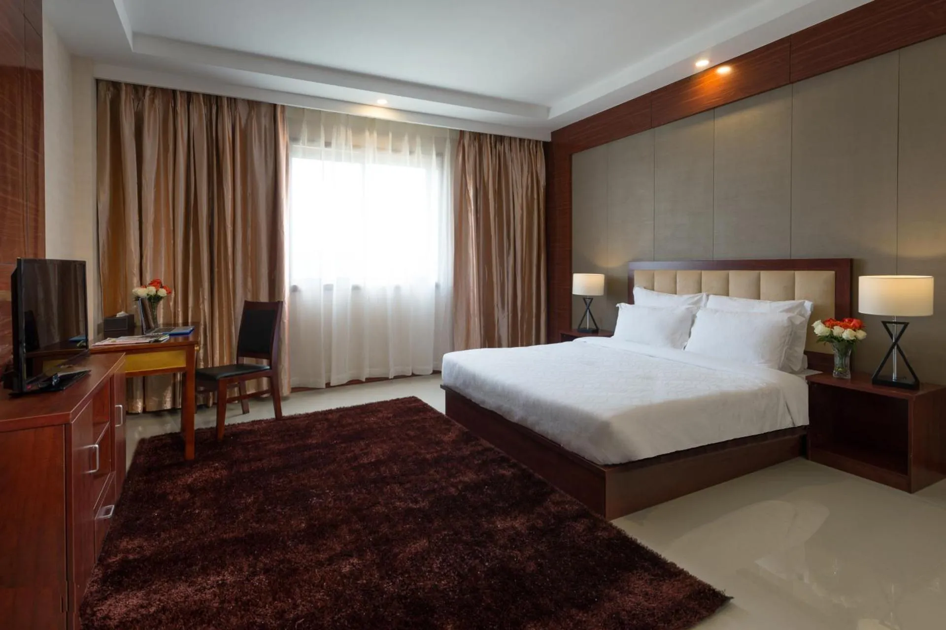 The Farmington Hotel - Image 10