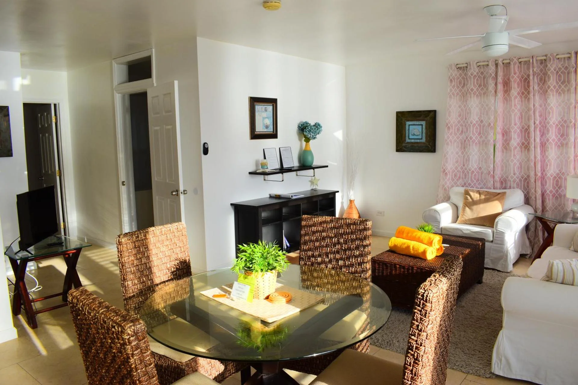 The Sands Hotel - Image 3