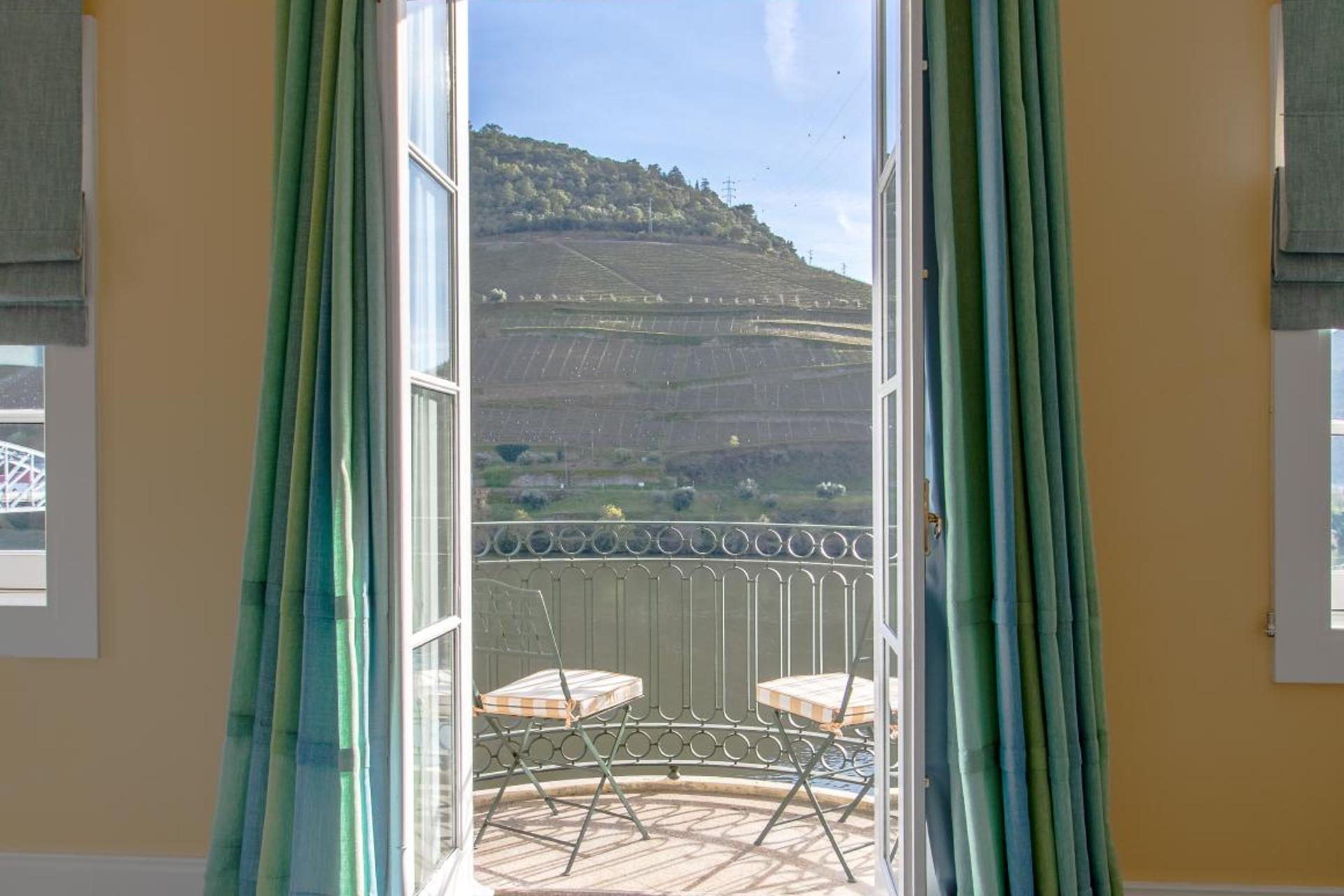 Descubra o Vintage House - Douro: Um Refúgio de Conforto e Elegância - Imagem 79