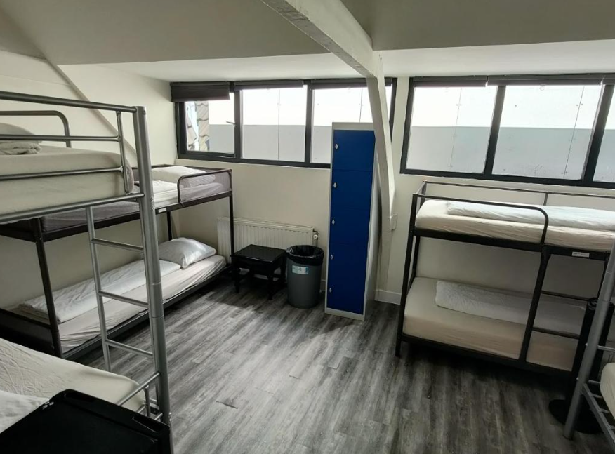 Bed in 8-Bed Mixed Dormitory Room