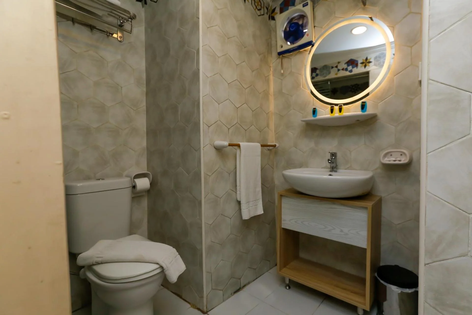 Turquoise Pyramids & Grand Egyptian museum view Hotel - Image 12