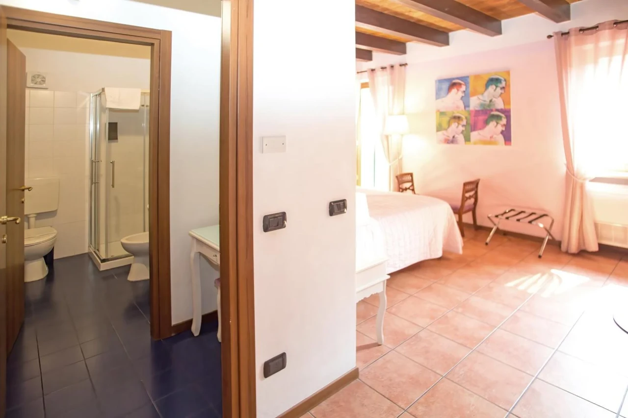 Veronetta House - Image 3