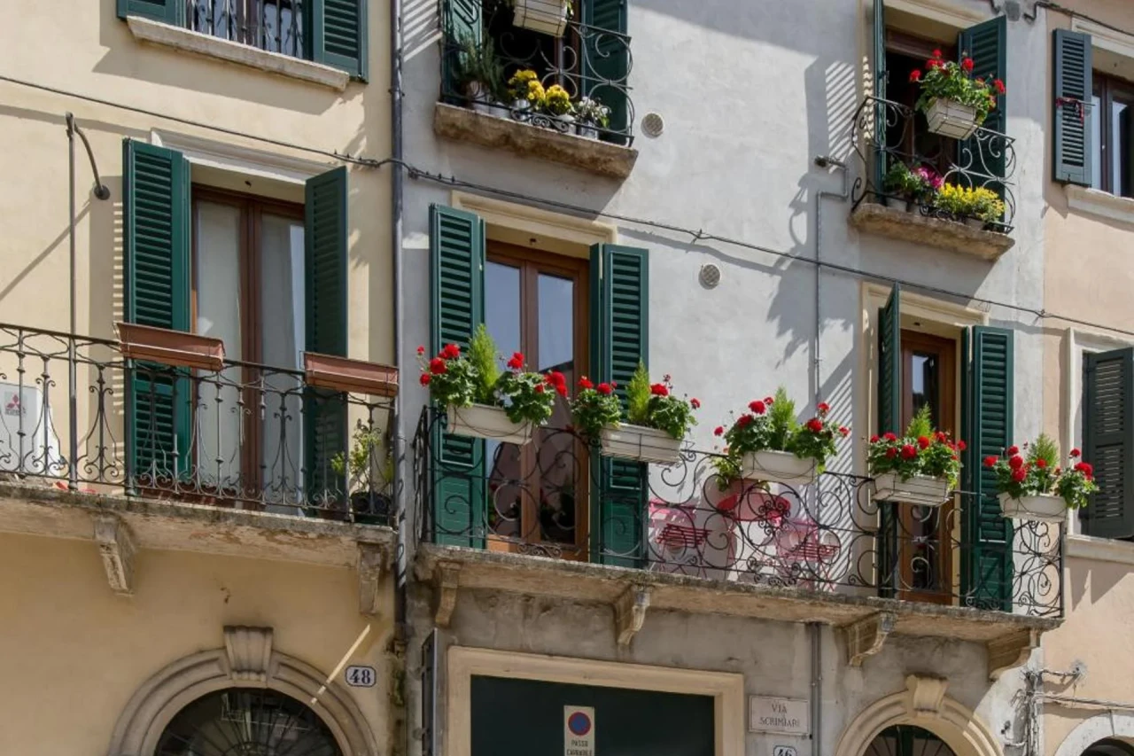 Veronetta House - Image 6
