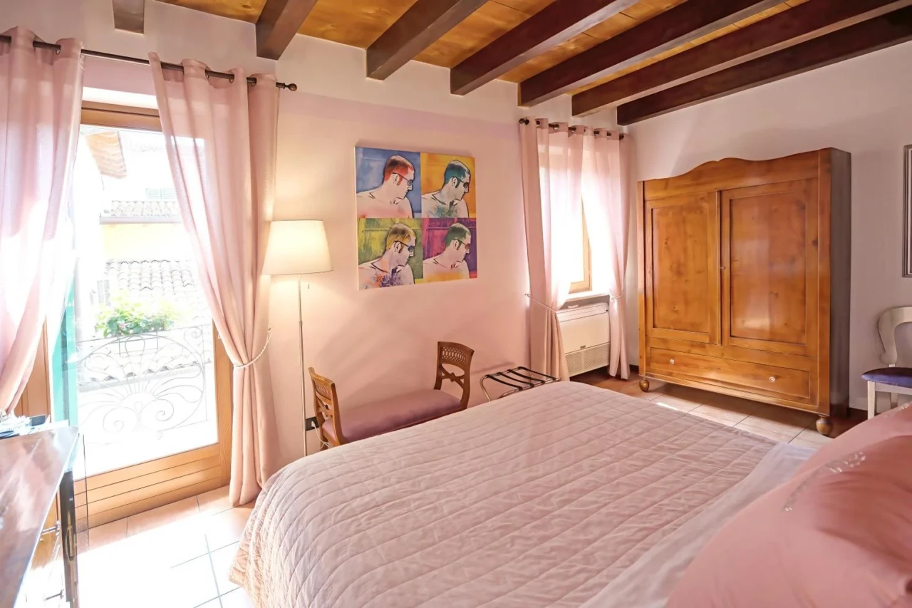 Veronetta House - Image 7