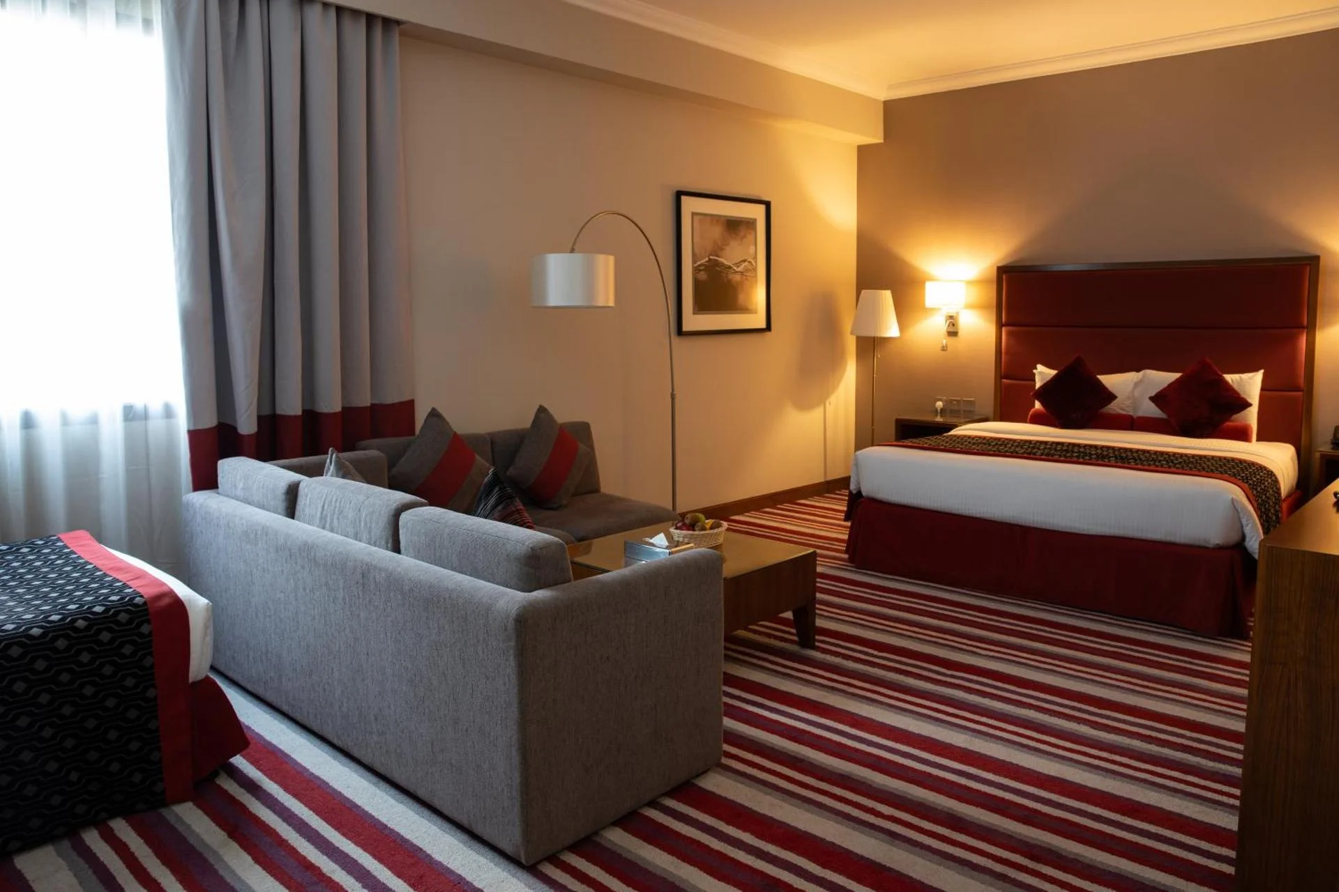 Wonder Palace Hotel - Image 16