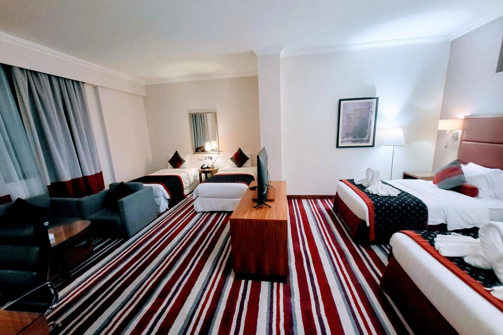 Wonder Palace Hotel - Image 20