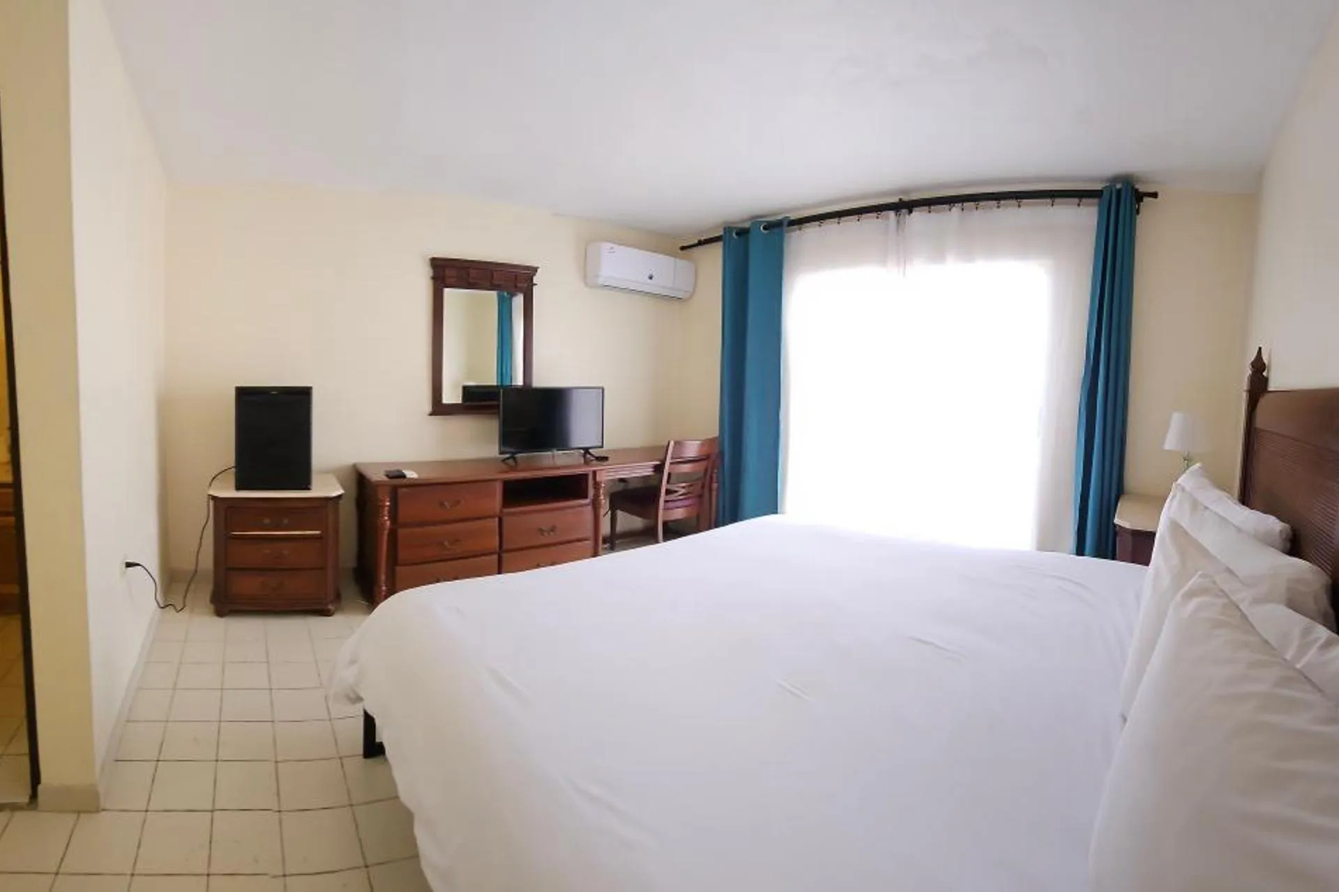 Yunque Mar Beach Hotel - Image 14